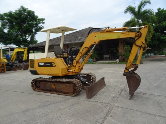 รถขุด PC20-2