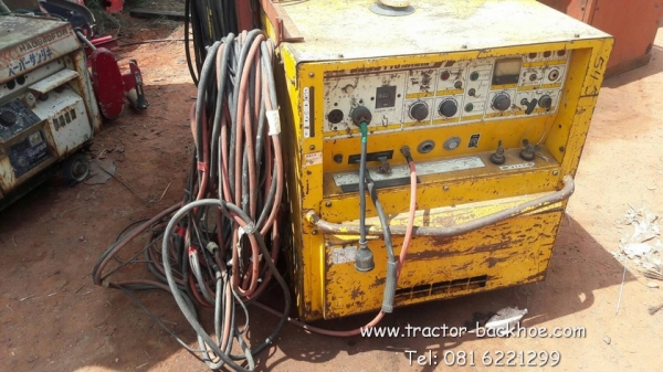 ขายตามสภาพ เครื่องเชื่อมพร้อมชุดปั่นไฟสนาม เชื่อมได้ 2 ระบบไฟฟ้าได้ co2 ได้ พร้อมสายเชื่อม เครื่องติ