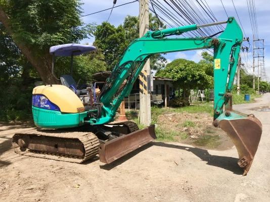 KOMATSU 40MR-1 ขนาดPC-40 <มีVDOให้ชม>รถเก่านอกมีเอกสารใบอินวอย☎️ติดต่อ 085-5632278 (ราคาต่อรองได้) KOMATSU 40MR-1 ขนาดPC-40 <มีVDOให้ชม>รถเก่านอกมีเอกสารใบอินวอย☎️ติดต่อ 085-5632278 (ราคาต่อรองได้)