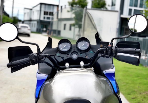 ขายครับ Honda Varadero 1,000 cc รถสะอาด สบายตา พร้อมใช้งานครับ