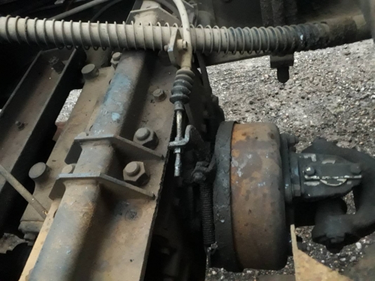 สิบล้อ ฮีโน่ FM 227LD EM100-220HP ดั้ม 2เพา <กะบะมีช่องว่าง-ติดเครน> แอร์ พ.เวอร์ ทิฟฟี  เครือง-เกียร์ เดิม ช่วงล่างเต็ม ยางดี รถห้าง สภาพดีใช้งานปกติ เล่ม,ทะเบียน พร้อมโอน