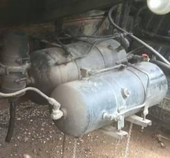 สิบล้อ ฮีโน่ FM 227LD EM100-220HP ดั้ม 2เพา <กะบะมีช่องว่าง-ติดเครน> แอร์ พ.เวอร์ ทิฟฟี  เครือง-เกียร์ เดิม ช่วงล่างเต็ม ยางดี รถห้าง สภาพดีใช้งานปกติ เล่ม,ทะเบียน พร้อมโอน