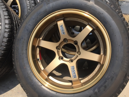 ล้อแม็กTe37 ขอบ18 พร้อมยางเปอร์เซ็นต์ MICHELIN 265 60 18 ปี 15 ขนาด 6 รู หน้า 9.5-10.5  ล้อใหม่แกะกล่อง ครบชุด 15500