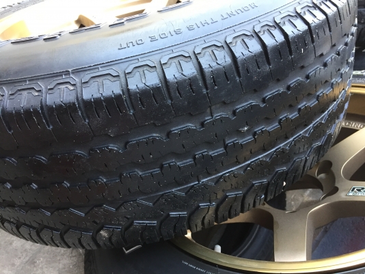 Te37 ขอบ18 แม็กใหม่ยางเปอร์เซ็นต์ BF 265 60 18 ปี 14 ขนาด 6 รู หน้า 9.5-10.5 ของใหม่แกะกล่อง ครบชุด 14500 Te37 ขอบ18 แม็กใหม่ยางเปอร์เซ็นต์ BF 265 60 18 ปี 14 ขนาด 6 รู หน้า 9.5-10.5 ของใหม่แกะกล่อง ครบชุด 14500