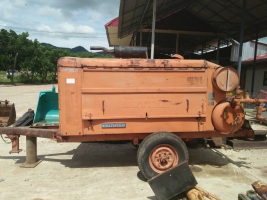 ขายถูก เครื่องปั๊มลม/เป่าท่อประปา ยี่ห้อ MITSUI DEUTZ รุ่น RV-50(แรงลม 175) ใช้งานได้ สนใจสอบถามได้