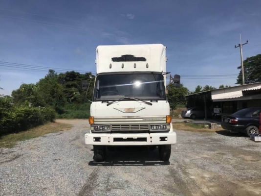 ขาย 295,000 บาท HINO FF177 ตู้ 10 บาน ยาว 7.2 เมตร เครื่อง EH700-168 แรง หัวบาง ยางดี คัสชีสวย เอกสารเล่มทะเบียน  รถอยู่   นครปฐม โทร 0610710295