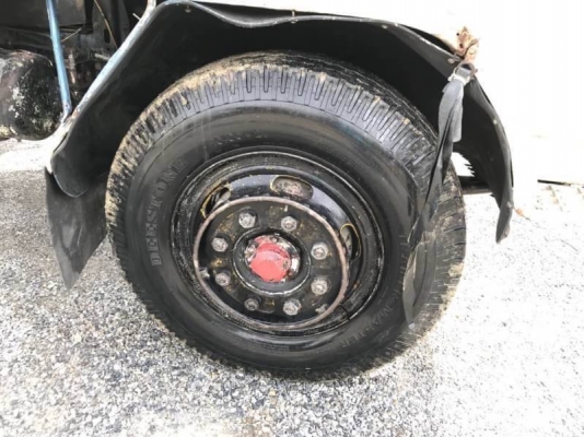 ขาย 295,000 บาท HINO FF177 ตู้ 10 บาน ยาว 7.2 เมตร เครื่อง EH700-168 แรง หัวบาง ยางดี คัสชีสวย เอกสารเล่มทะเบียน  รถอยู่   นครปฐม โทร 0610710295