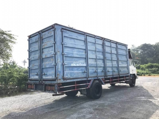 ขาย 295,000 บาท HINO FF177 ตู้ 10 บาน ยาว 7.2 เมตร เครื่อง EH700-168 แรง หัวบาง ยางดี คัสชีสวย เอกสารเล่มทะเบียน  รถอยู่   นครปฐม โทร 0610710295