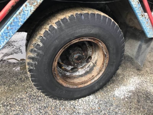 ขาย 295,000 บาท HINO FF177 ตู้ 10 บาน ยาว 7.2 เมตร เครื่อง EH700-168 แรง หัวบาง ยางดี คัสชีสวย เอกสารเล่มทะเบียน  รถอยู่   นครปฐม โทร 0610710295