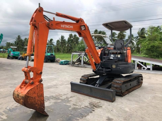รถขุด HITACHI ZX30U นำเข้ามือสองญี่ปุ่น