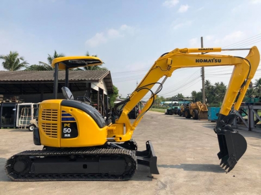 รถขุด KOMATSU PC50MR-2 นำเข้ามือสองญี่ปุ่น