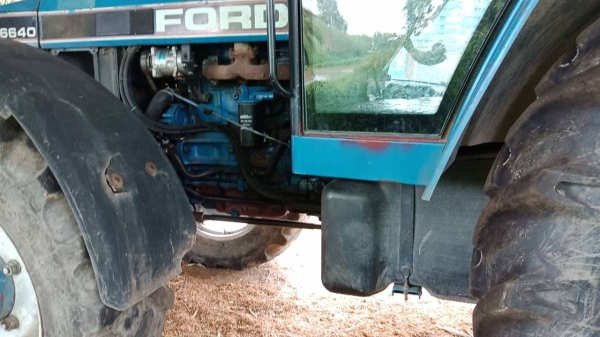 ขาย FORD 6640 ตู้แอร์ สองเพลา