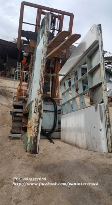 FROM JAPAN*ตัวหนีบกระดาษ /ม้วนกระดาษ สำหรับรถยก(ROLL HANDLING FORKLIFT ATTACHMENT)สินค้าเก่านอก ราคาเพียง 25,000 บาท สนใจติดต่อ 0819337688