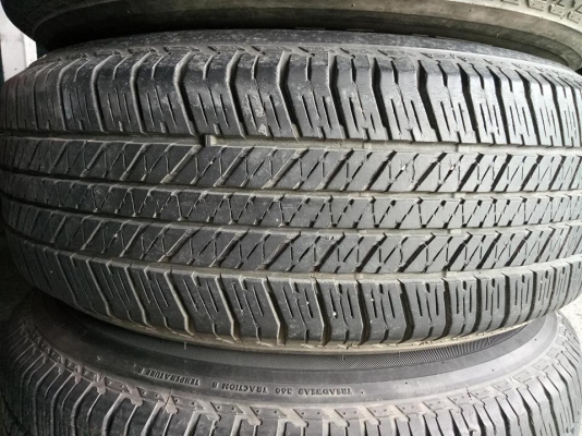 ล้อฟอร์ด+ยาง265/65/17ปี2812 ถอดตอนหมื่นโล ล้อไม่มีเบียด ดอกยาง90\%+#4วง5500บ.โทร0879050181ส่งได้ทั่วไทย