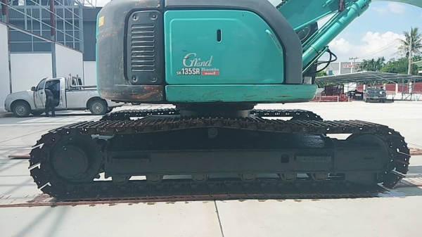 ขายด่วน แบคโฮ KOBELCO sk135
