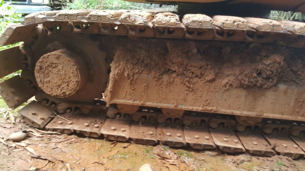 ขาย แบคโฮ KOBELCO SK75UR-2 เอกสารใบอินวอยซ์ เครื่องดี ปั้มดี ช่วงล่างเต็ม