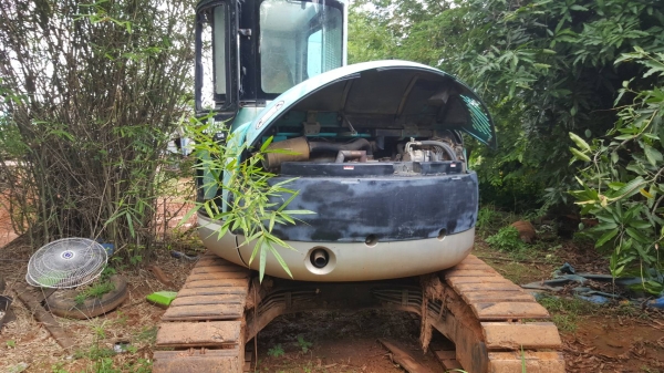 ขาย แบคโฮ KOBELCO SK75UR-2 เอกสารใบอินวอยซ์ เครื่องดี ปั้มดี ช่วงล่างเต็ม