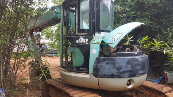 ขาย แบคโฮ KOBELCO SK75UR-2 เอกสารใบอินวอยซ์ เครื่องดี ปั้มดี ช่วงล่างเต็ม
