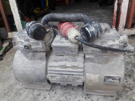 ขาย !! ปั้มลมติดมอเตอร์ในตัว.ขนาด3แรง3สาย.พร้อมใช้งาน