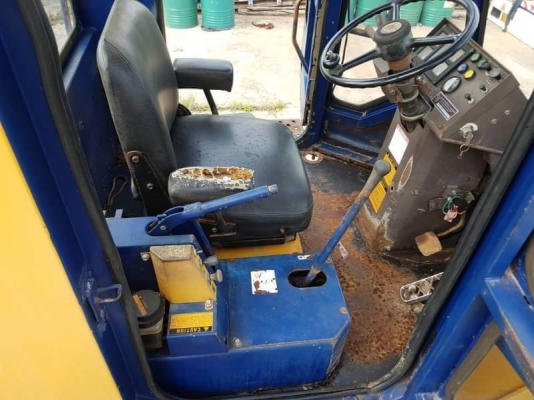 KOMATSU PC WA180-1