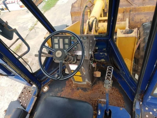 KOMATSU PC WA180-1