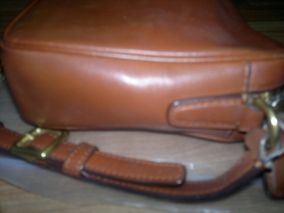 กระเป๋าสะพาย Coach มือสอง สภาพดี