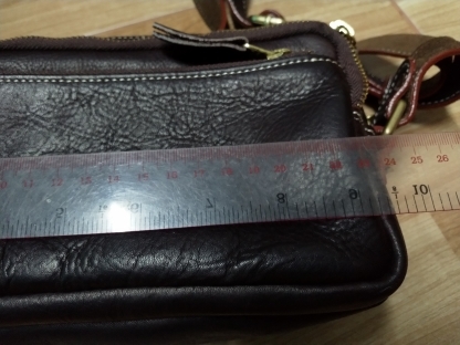 กระเป๋าชาย หนังแท้ งาน handmade สภาพ 99\%