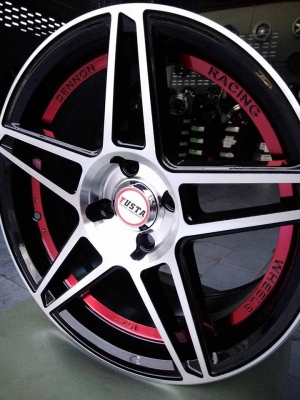 แม็กใหม่ขอบ 15 กว้าง 7 อันเดอร์คัทแดง สี่วง 7900 บาท