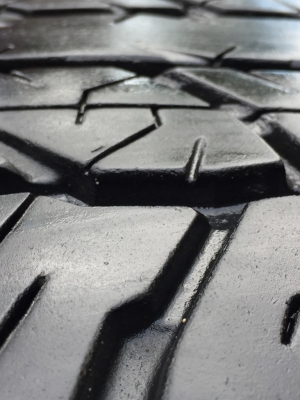 ยาง Dunlop 265 65 17 กลางปี17 ดอกเต็ม เนื้อนิ่มๆ ใช้ยาว ราคาไม่แพง