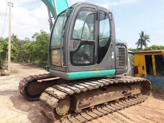 มาใหม่จ้า..KOBELCO SK135SR YY01  เก่านอกแท้  สภาพสวย..เดิมๆๆ  แทรคใหญ่...70  เครื่องปั๊มดี  พร้อมใช้  โทร 089-3818694  จ๊อย..