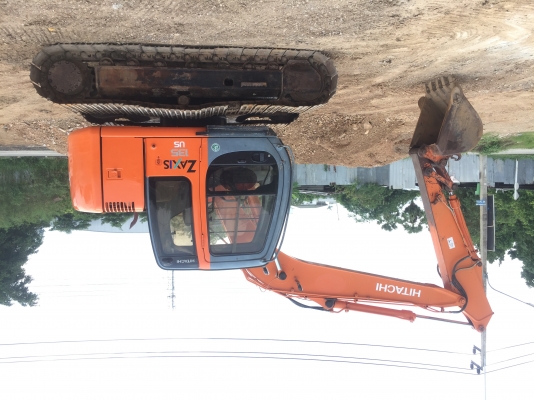 ขายคับรถแบคโคHitachi135สภาพเก่านอกแทรค70