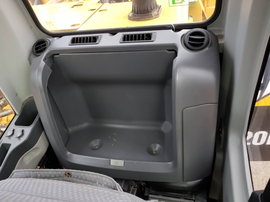 ขายรถแบคโฮ CAT 320D2 บูมยาว ใช้งาน 3 พันชั่วโมง สภาพนางงามจักวาล สวย แน่น เต็มทุกจุด