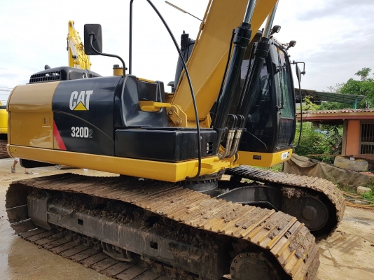 ขายรถแบคโฮ CAT 320D2 บูมยาว ใช้งาน 3 พันชั่วโมง สภาพนางงามจักวาล สวย แน่น เต็มทุกจุด