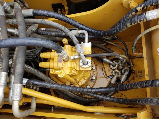 ขายรถแบคโฮ CAT 320D2 บูมยาว ใช้งาน 3 พันชั่วโมง สภาพนางงามจักวาล สวย แน่น เต็มทุกจุด