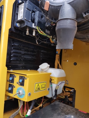 ขายรถแบคโฮ CAT 320D2 บูมยาว ใช้งาน 3 พันชั่วโมง สภาพนางงามจักวาล สวย แน่น เต็มทุกจุด