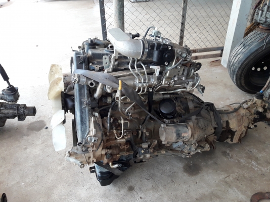 ขายเครื่องVigo2500พร้อมเกียร์สวยมาก ขายเครื่องVigo2500พร้อมเกียร์สวยมาก