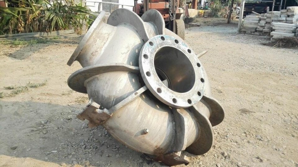 ปั้มน้ำสแตนเลส 10&rdquo;- 8&rdquo;