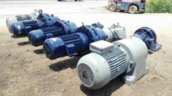 มอเตอร์เกียร์ Mitsubishi &amp; Sumitomo เข้าใหม่หลายขนาดสอบถามได้ครับ