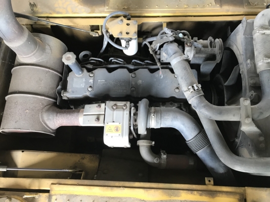 Komatsu PC200-8 รถเก่าญี่ปุ่น เครื่องดี สภาพสวย ไฟฟ้าเต็ม สนใจติดต่อ0813553478(คุณโย)