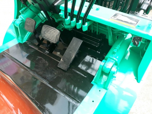 ขายด่วนรถฟอร์คลิฟท์ MITSUBISHI FG25 F17B-54809 เครื่องยนต์เบนซีน+LPG เสายกสูง 3 เมตรฟูฟรี งาหนีบตรง เครื่องเกียร์แน่นๆ/ไฮดรอลิคยกแรงๆ