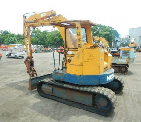 ขายรถขุด HANIX S&amp;B 25 III รถขุดเก่านอกยังไม่เคยใช้งานในไทย หลังคา/ใบมีด /แทรคยาง /ปั๊มเฟือง /เครื่องยนต์ K4M รถพร้อมใช้งาน