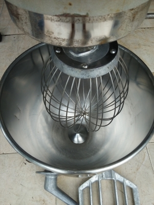 เครื่องตีแป้ง 20 ลิตร สภาพพร้อมใช้