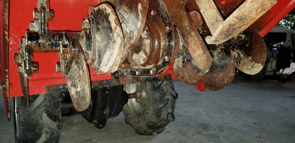 รถพรวรดิน ปรับสภาพแล้วพร้อมใช้งาน