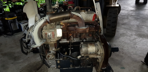 24 แรง อิเซกิ 3 สูบ 24 แรง อิเซกิ 3 สูบ