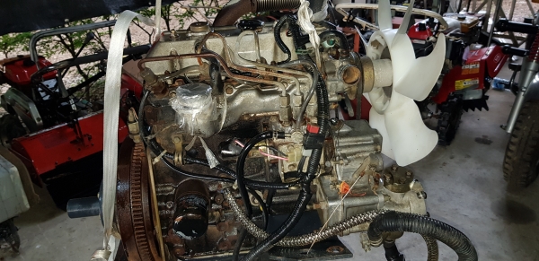 24 แรง อิเซกิ 3 สูบ 24 แรง อิเซกิ 3 สูบ