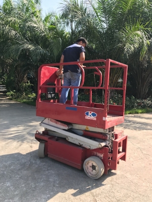 ขายรถกระเช้า AICHI ไฟฟ้า สูง6เมตร สวยเดิมจากญี่ปุ่นยังไม่เคยใช้ในไทย 75,000เท่านั้น