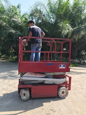 ขายรถกระเช้า AICHI ไฟฟ้า สูง6เมตร สวยเดิมจากญี่ปุ่นยังไม่เคยใช้ในไทย 75,000เท่านั้น