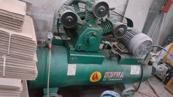 ปั้มลม10แรง ถัง300 ไฟ380 พร้อมใช้งาน