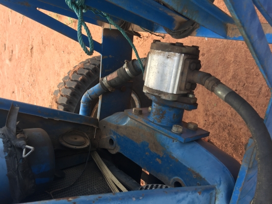 ขายรถคีบอ้อยฟอดร์