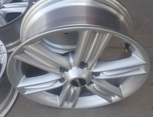 ล้อปล่าว ISUZUBlue Power 1.9 ขอบ18  4 ล้อ